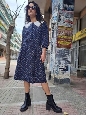 vintage floral dress with romantic white collar