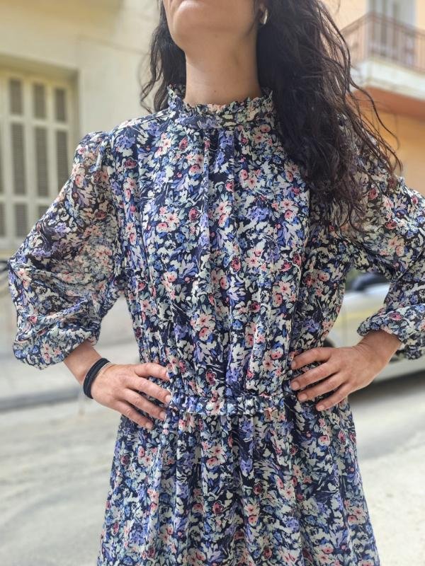 vintage floral dress with frills and pleats, relaxed fit - Image 3