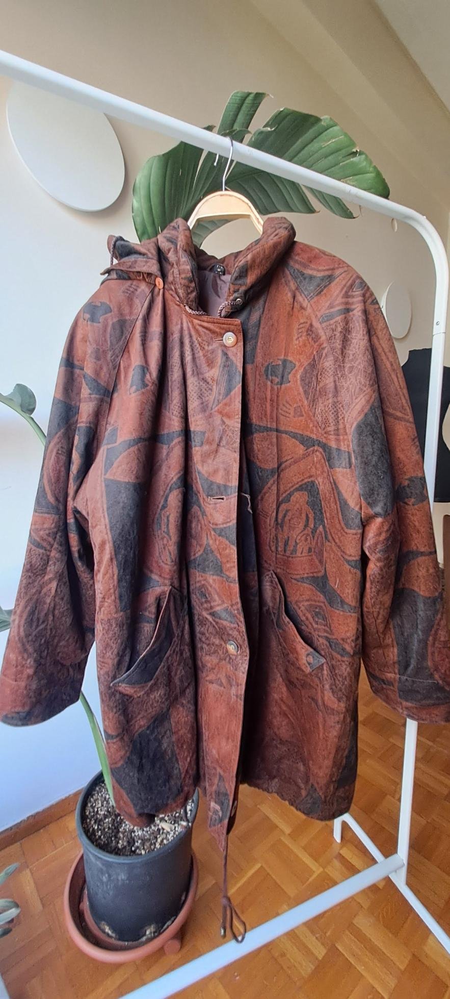90's vintage parka jacket earthy colours, abstract pattern