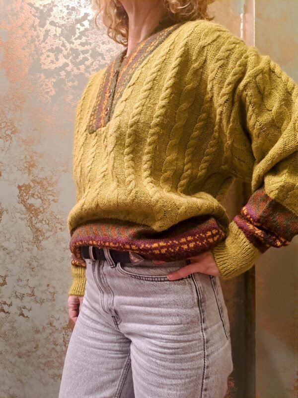 vintage knit blouse with V neck and patterned details in olive green - Image 3
