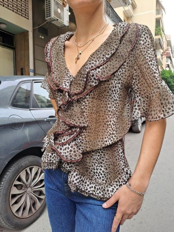 vintage animal print blouse with frills and subtly goldish - Image 4