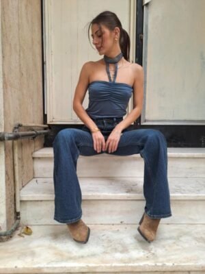 vintage top/blouse in grey color ties around the neck with stras choker