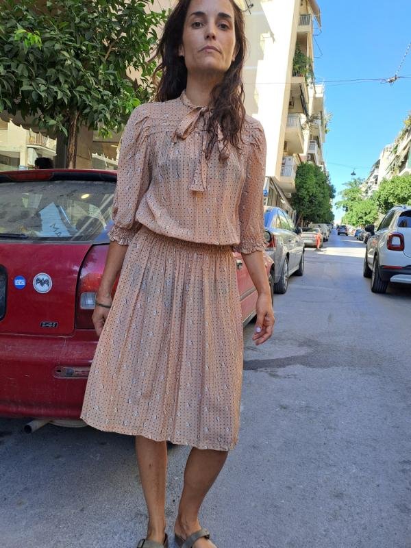 vintage sheer floral beige dress with elastic waist and tie bow - Image 4