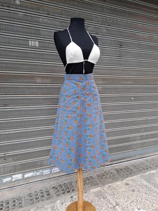 70's vintage A line denim floral skirt with pockets
