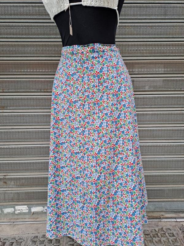 70's vintage cotton A line floral midi skirt - Image 2