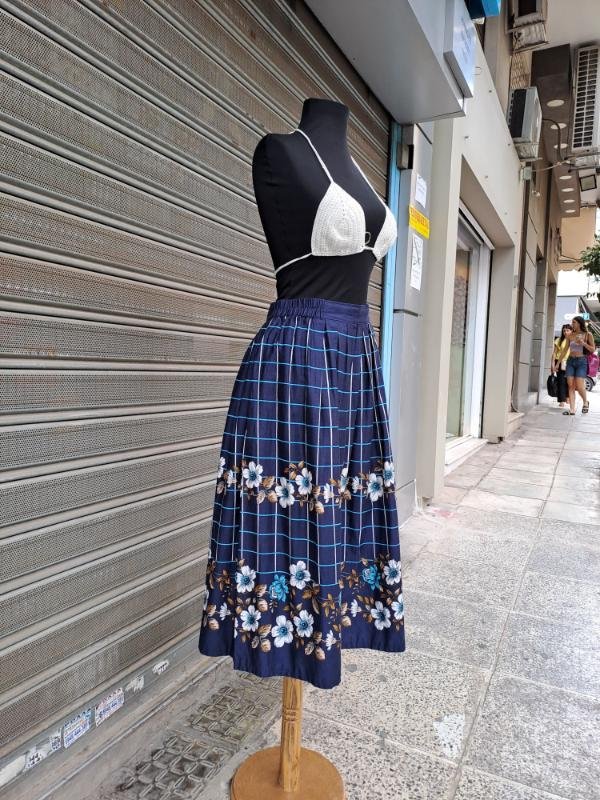 80's vintage cotton dark blue floral plaid midi skirt - Image 3