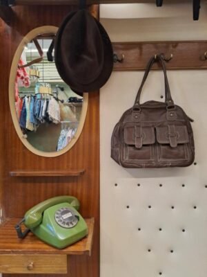 vintage leather brown hand bag