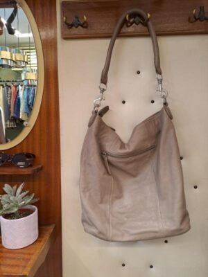 vintage leather nude shoulder bag