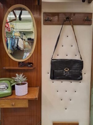 vintage croco black shoulder bag