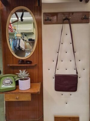 vintage leather brown burgundy shoulder bag