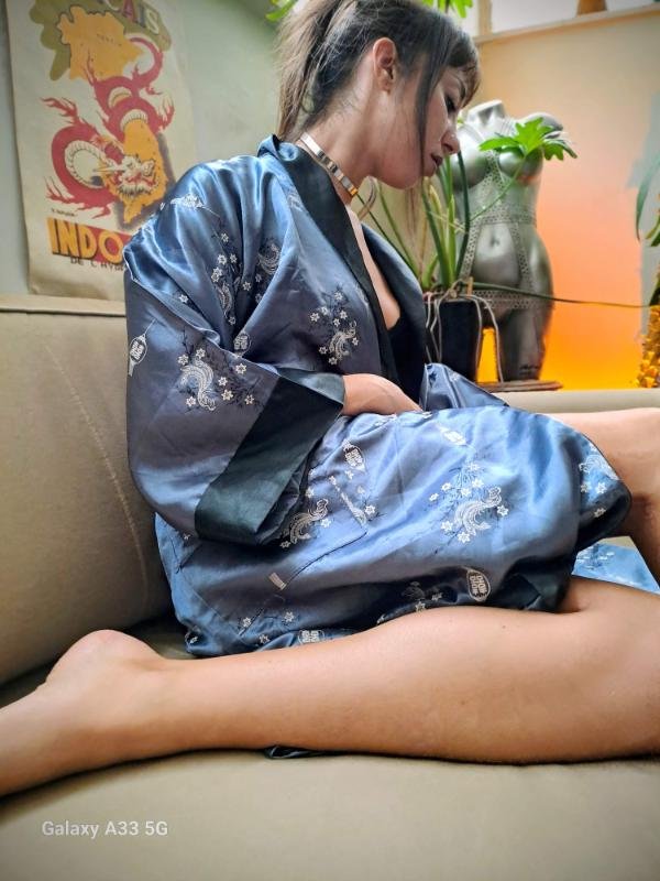 vintage reversible satin charcoal grey kimono robe - Image 4