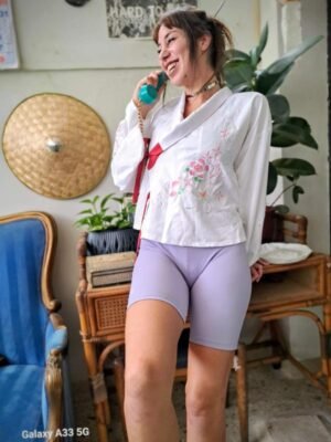 Alternative view of vintage white embroidered kimono top with wide sleeves