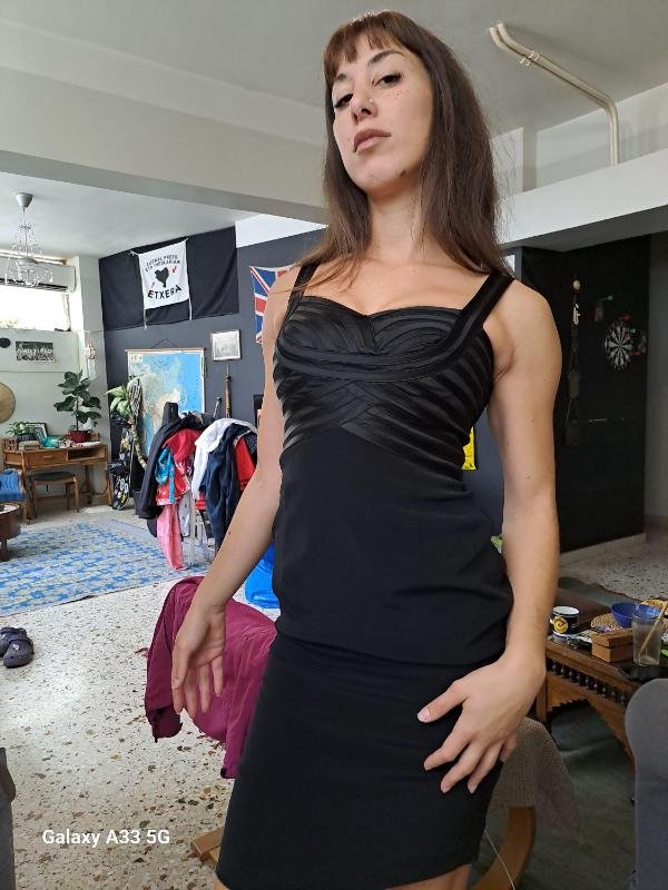 vintage black bodycone cocktail dress with wide straps and a draped sweetheart neckline - Image 5