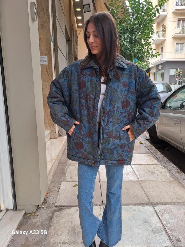 vintage blue floral puffer jacket - Image 4