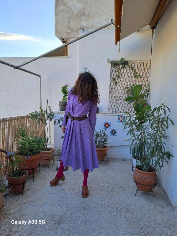 vintage lilac midi dress with drape bust, flowy skirt and accentuated waist - Image 4