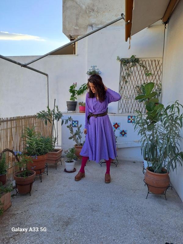 vintage lilac midi dress with drape bust, flowy skirt and accentuated waist - Image 5