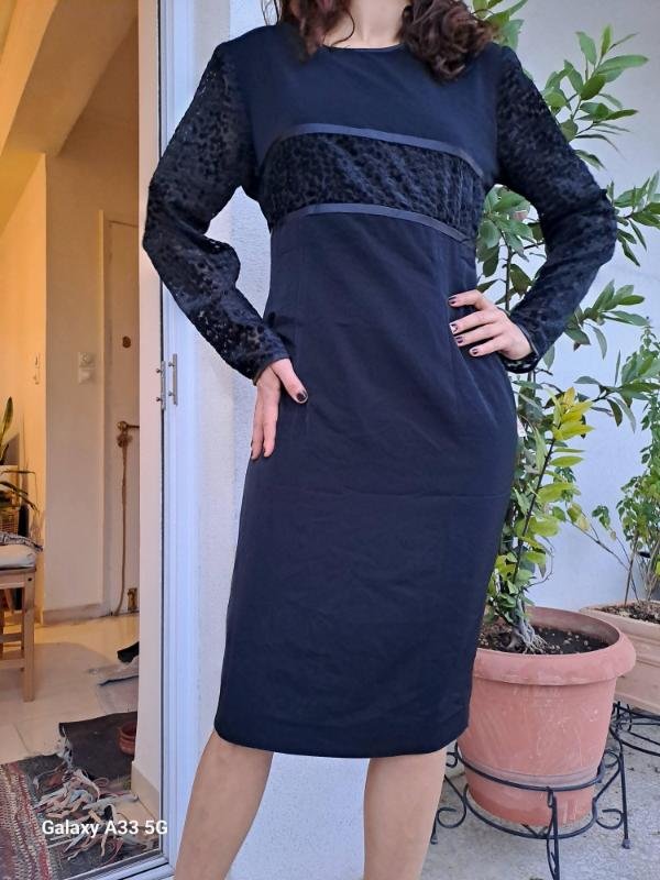 vintage black midi dress with velvet detailing on the bodice and lace sleeves - Image 2