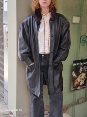 vintage black oversized leather coat with fur colar