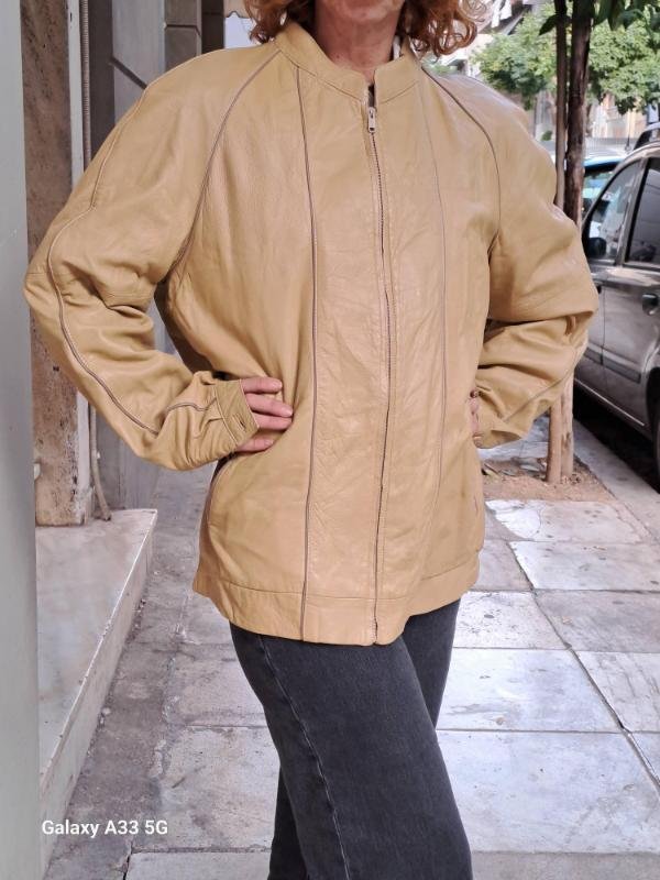 vintage beige leather jacket - Image 4