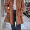 vintage caramel brown trench coat with lining