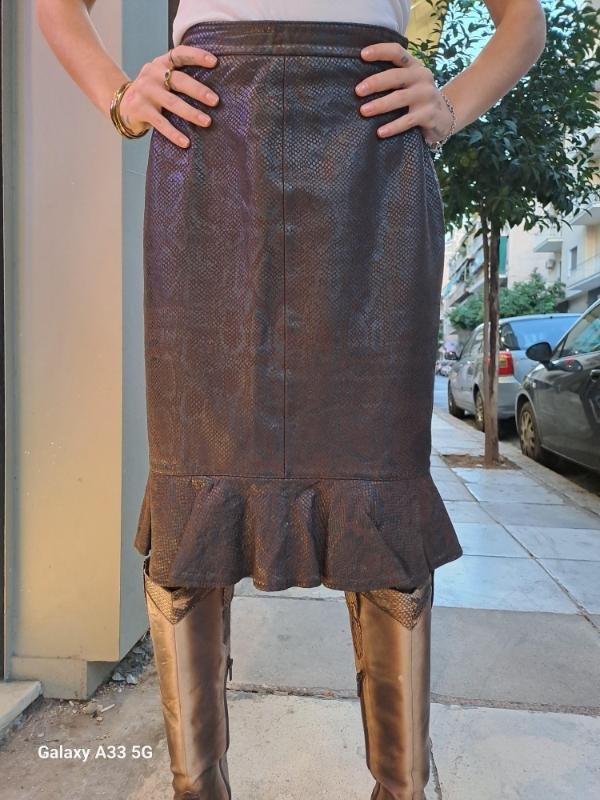 vintage brown leather snake texture skirt with frill hem - Image 2