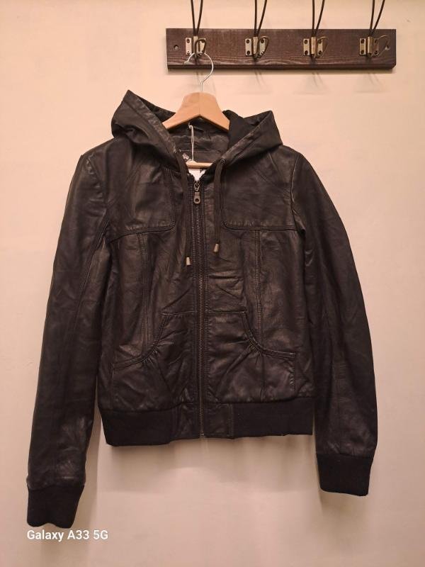 vintage black leather jacket with hoodie - Image 3