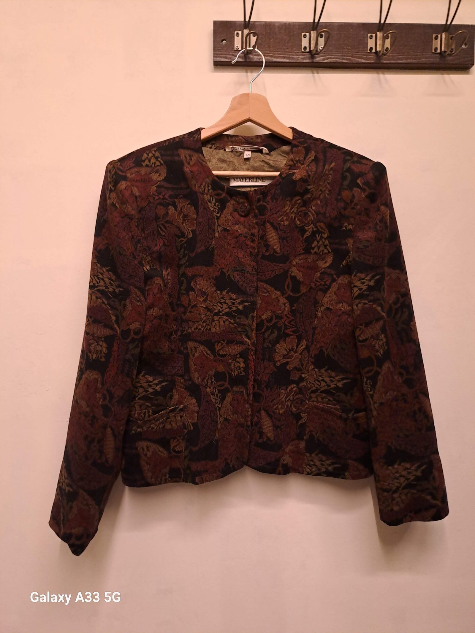 vintage velvet cropped jacket