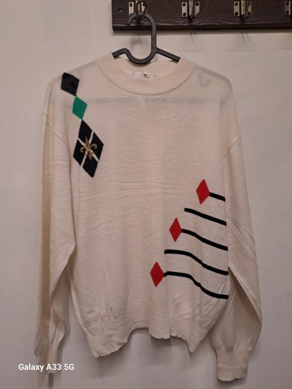 vintage patterned cream knitted sweater