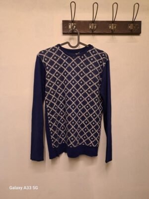 70's vintage geometric patterned blue knitted sweater
