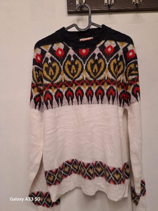 vintage patterned cream knitted sweater - Image 2