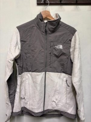 Alternative view of vintage unisex North Face white fleece jacket
