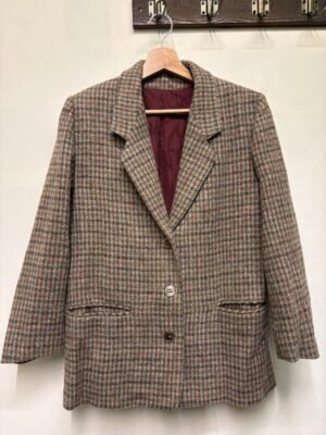 Alternative view of vintage Harris Tweed 100% wool hand woven plaid blazer