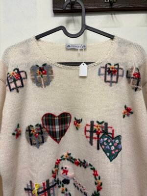 vintage wool & alpaca blend knitted cream sweater with hearts