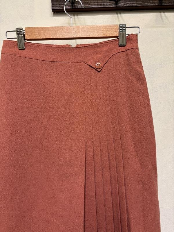 vintage pure wool midi terracotta skirt with side pleats - Image 2