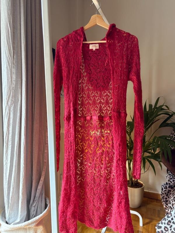 vintage red knitted long cardigan with hood
