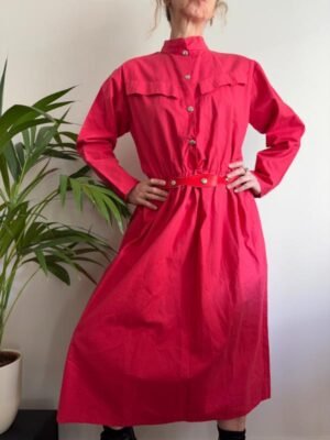 vintage red cotton A line belted dress with elastic waist and high nneck colar