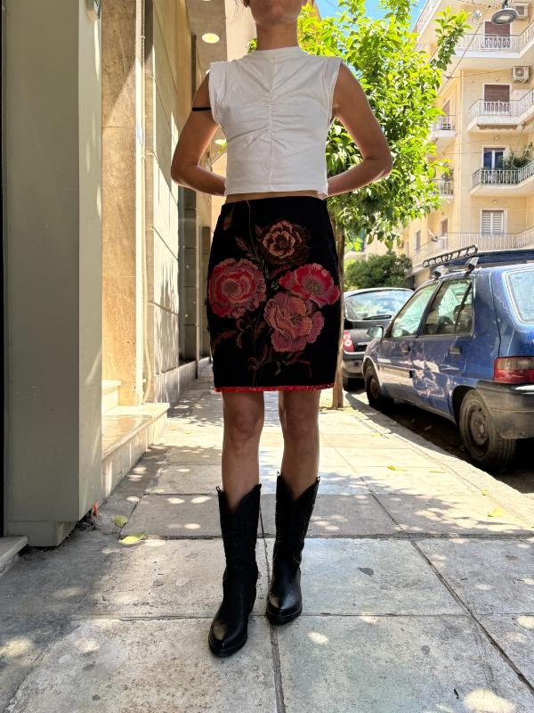 vintage asian style mini skirt with big flower embroidery on the front and back