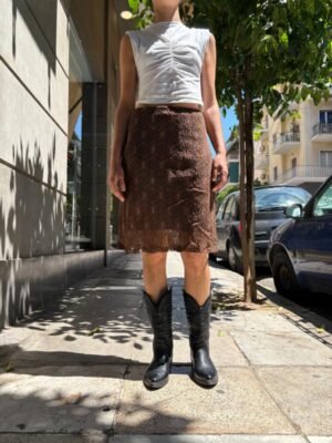 Alternative view of y2k deadstock brown lace skirt with elastic waist