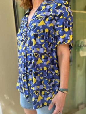 Alternative view of vintage viscose abstract patterned shirt