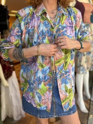 Alternative view of vintage cotton tropical patterned shirt with padded shoulders