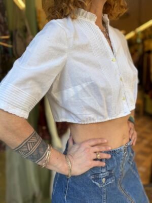 Alternative view of vintage white cotton crop top