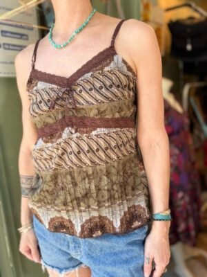 Alternative view of y2k mesh top earthy colors