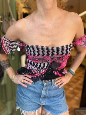 Alternative view of y2k off shoulder asymmetric top
