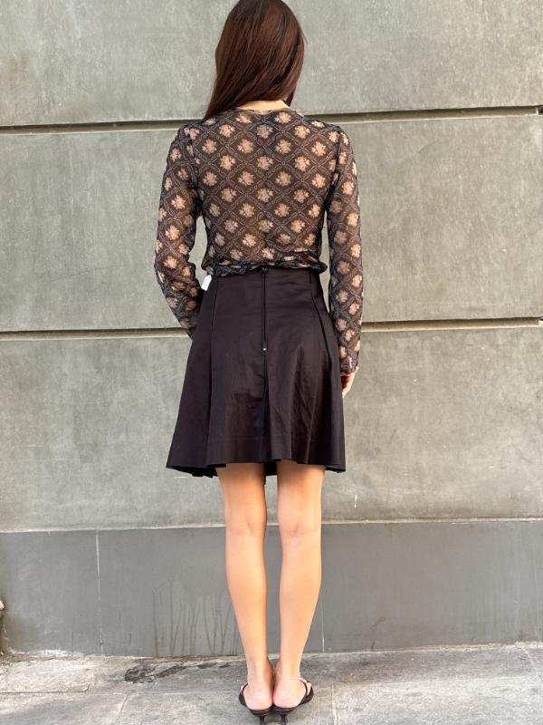 y2k sheer floral top with deep V neck - Image 3